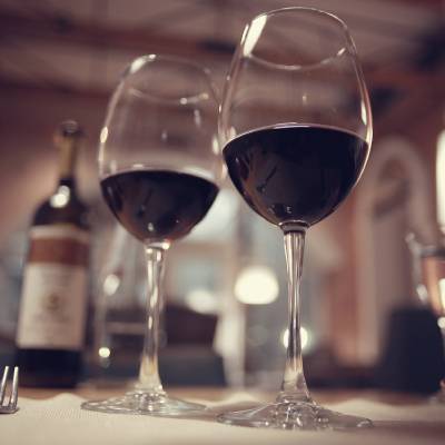 WINE